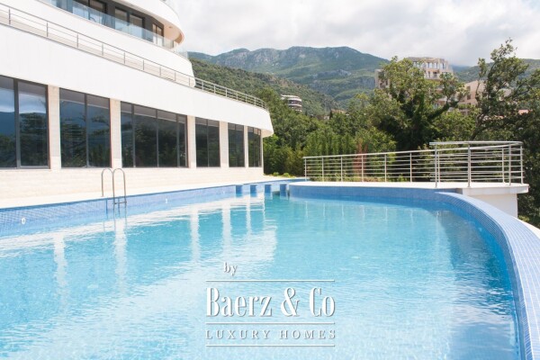 photo 2 Apartment in Budva with a Sea View