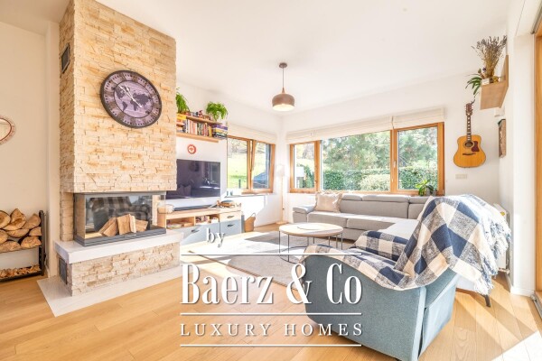 photo 1 Zagreb, Mlinovi modern three, story apartment