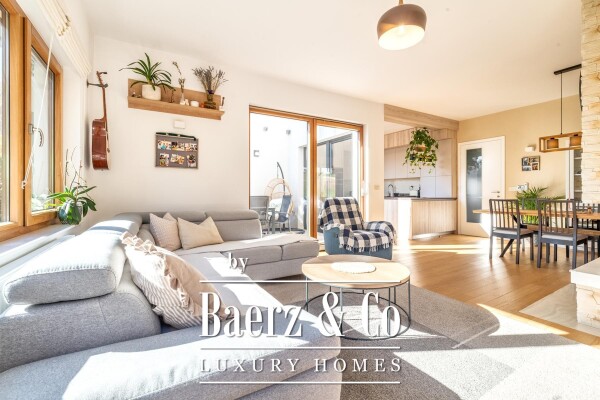 photo 2 Zagreb, Mlinovi modern three, story apartment