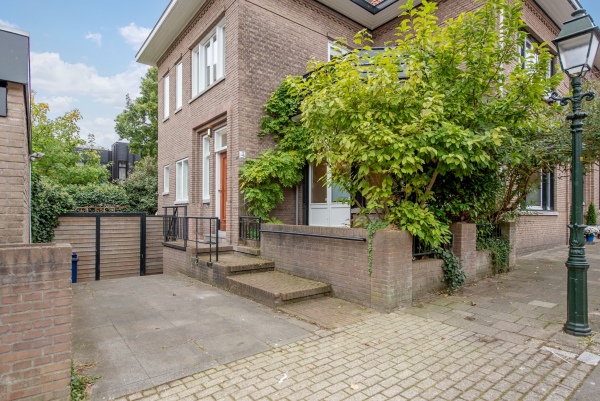 photo 3 Van Dorpstraat 4