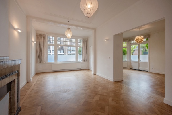 photo 11 Van Dorpstraat 4