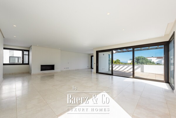 photo 4 Beautiful luxury home in Sotogrande, Sotogrande Alto - Hacienda de Valderrama