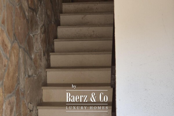 photo 3 Brač, Milna - semi-detached stone house with restaurant, first row to the sea