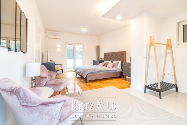 photo 7 Zagreb, Mlinovi, modern family villa with indoor pool