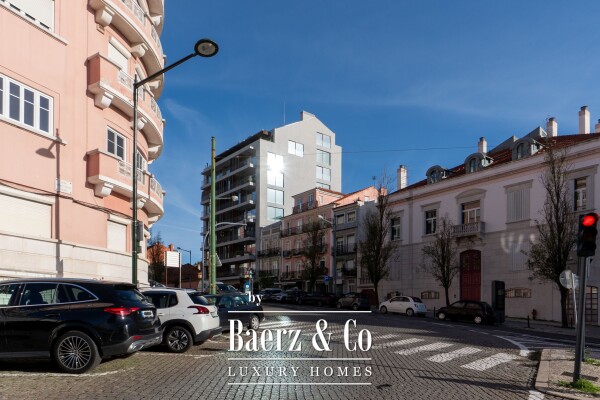 photo 22 6+1 Bedroom Penthouse in Lisbon