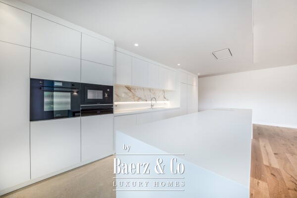 photo 20 4 bedroom flat with private garden, in Carcavelos