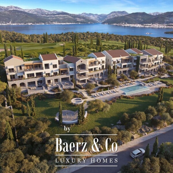 photo 6 Luxurious Golf Apartment in Montenegro