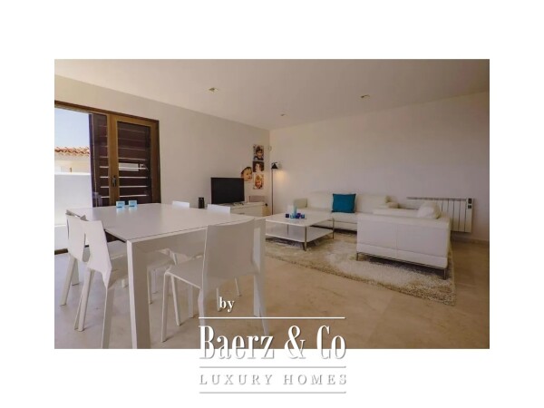 photo 21 Exclusive luxury villa on the seafront in Playa San Juan