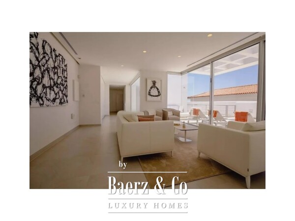 photo 7 Exclusive luxury villa on the seafront in Playa San Juan