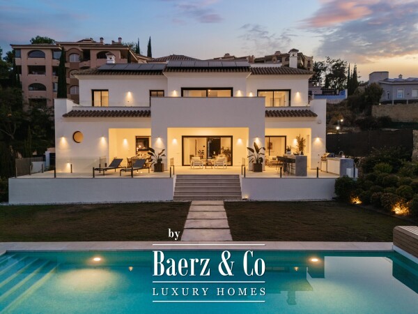 photo 35 Villa - Marbella East - Ref: 8685