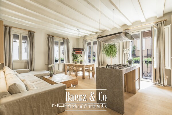 photo 1 Pis en venda a Ciutat Vella