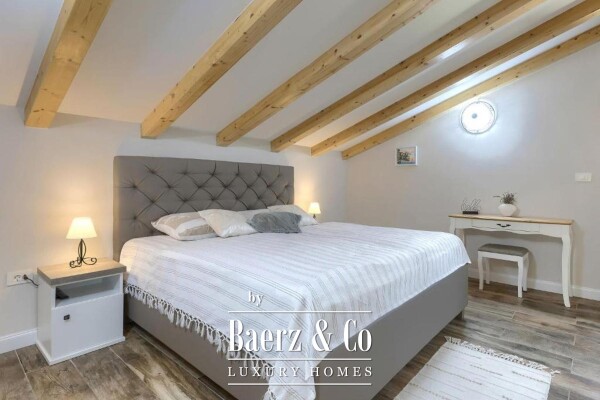 photo 15 Istria, Rovinj, a beautiful house on a large plot with a guest house and a swimming pool