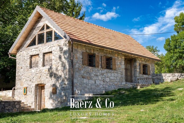 photo 2 Lika, Plitvice lakes gated estate of 40,000 m² with 11 Houses an exceptionally rare investment