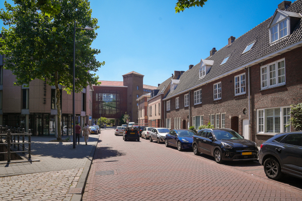 photo 44 Prins Bernhardstraat 5