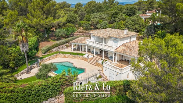 photo 10 For Sale : 6-bedroom villa with infinity pool - Secure private estate - Saint-Raphaël, near golf courses, sea view