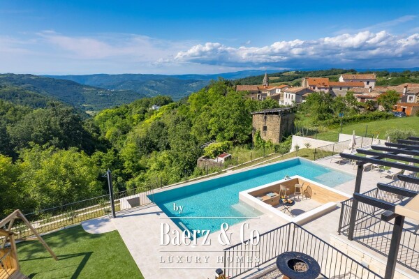 photo 8 Istria, luxury Villa with Panoramic Views in the Heart of Istria