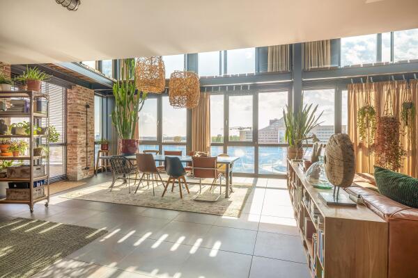 photo 10 Solisplein 61