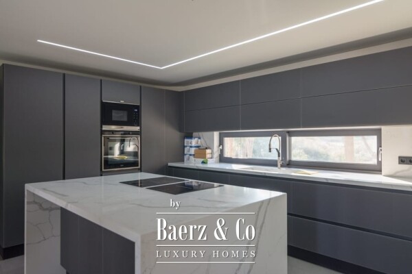 photo 26 Seafront Elegance in Porto Heli - Petrothalassa