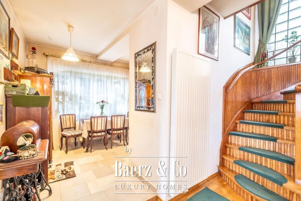 photo 4 Zagreb, Medveščak, Mallinova, house with panoramic views of the city, on a plot of 600 m²