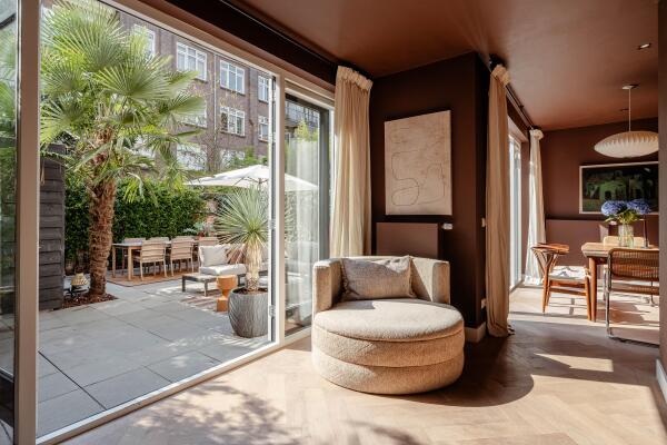 photo 12 Roerstraat 87