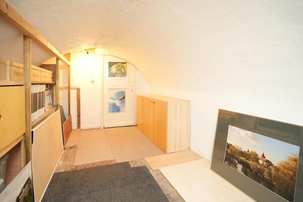 photo 36 Hezelstraat 17