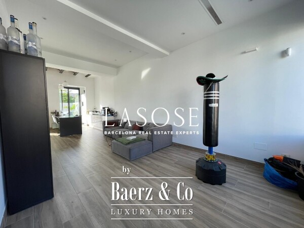 photo 16 Barcelona, Sant Martí de Provençals