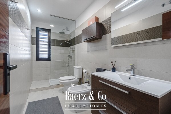 photo 24 Luxury Villa with Panoramic Views of the Ocean and La Gomera