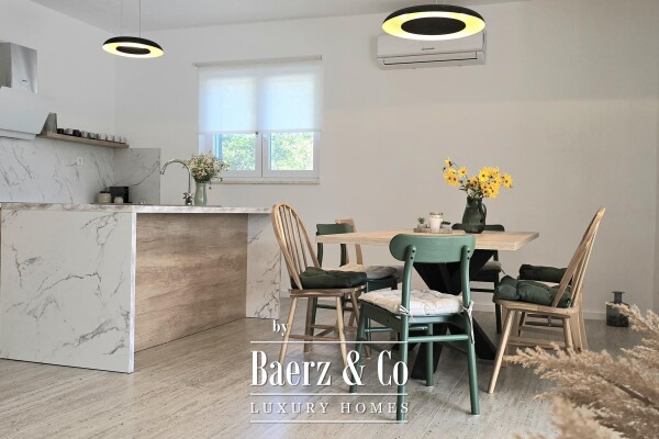 photo 3 Istria, Svetvinčenat, modern villa with swimming pool and nature view