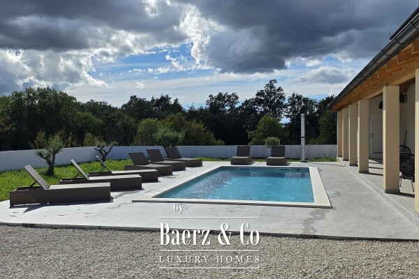 photo 10 Istria, Svetvinčenat, modern villa with swimming pool and nature view