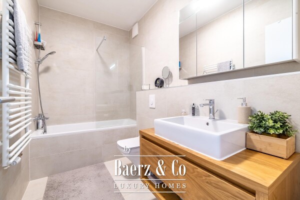 photo 7 Zagreb, Vrbani, beautiful four-bedroom apartment with terrace 112 m² and two garage