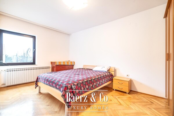 photo 13 Zagreb, Naumovac - Luxury Villa with Spacious Garden and Complete Privacy