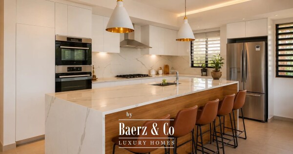 photo 6 AN EXTRAORDINARY ADDRESS ON THE WEST COAST