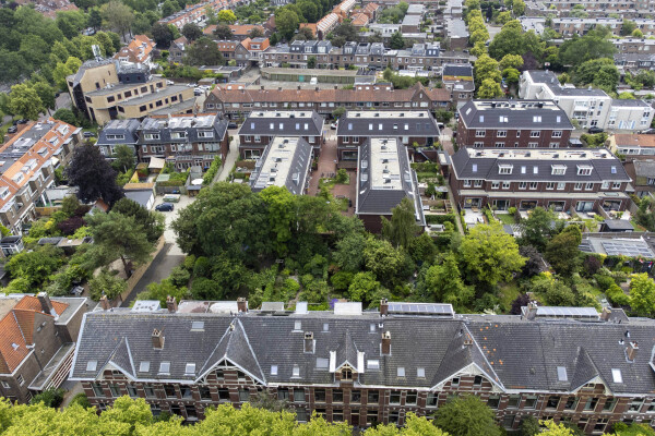 photo 61 Zoeterwoudsesingel 20
