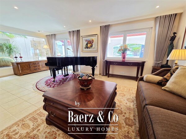 photo 16 Exclusive villa situated in prestigious residential area Tenerife